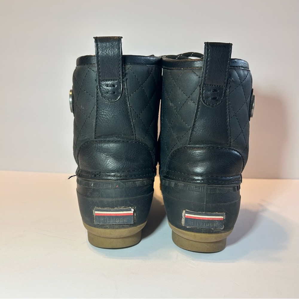 Tommy Hilfiger Duck Boots Womens 7M Snow Quilted Black Lace Up Ankle TWRIVIR-T - Picture 5 of 9